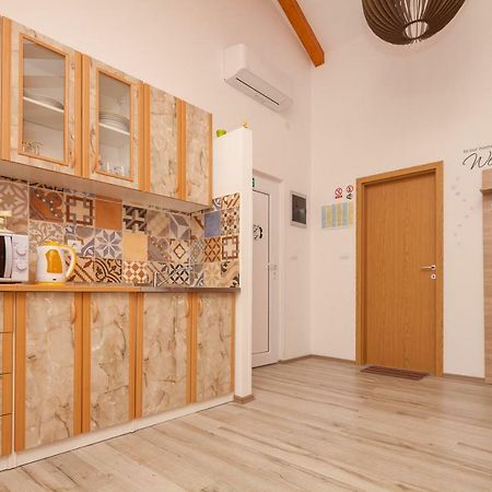 Miramare Apartment Помер Екстериор снимка