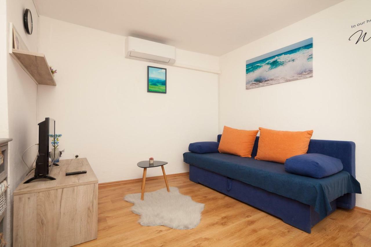 Miramare Apartment Помер Екстериор снимка