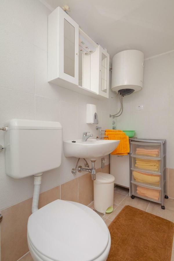 Miramare Apartment Помер Екстериор снимка