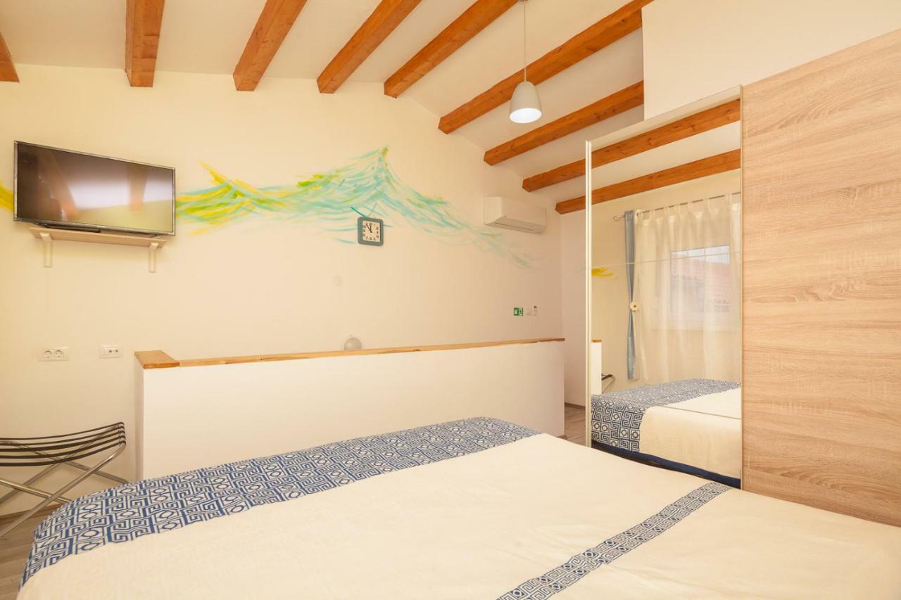 Miramare Apartment Помер Екстериор снимка